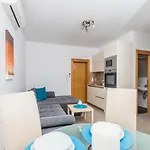 In With Sea View, Terrace, Air Conditioning, Wifi 3492-2 Διαμέρισμα