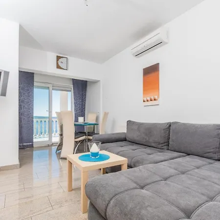 In With Sea View, Terrace, Air Conditioning, Wifi 3492-2 Crikvenica