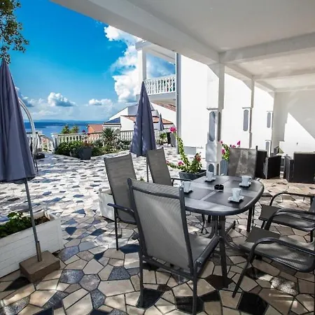 In With Sea View, Terrace, Air Conditioning, Wifi 3492-2 * Crikvenica