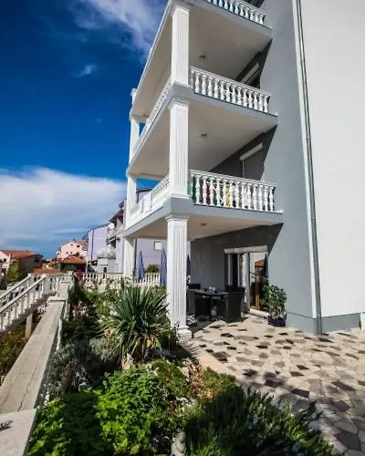 In With Sea View, Terrace, Air Conditioning, Wifi 3492-2 Crikvenica